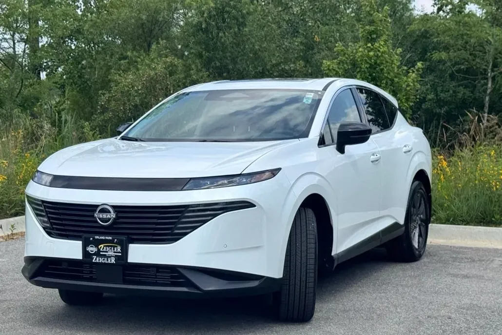 2025 Nissan Murano SL photo 1