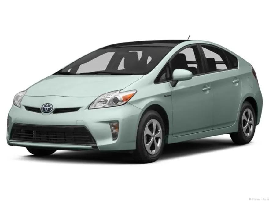 2013 Toyota Prius Two photo 1