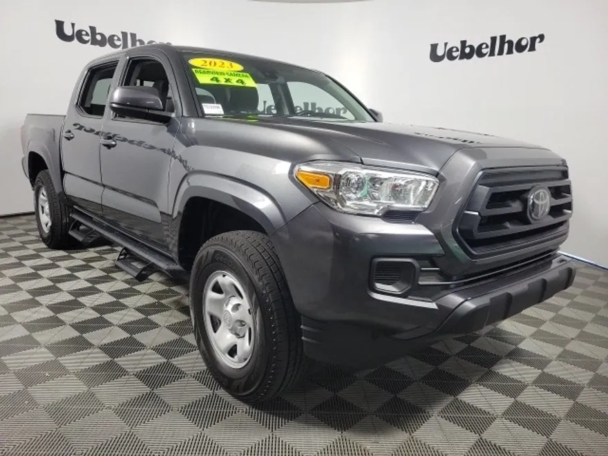 2023 Toyota Tacoma SR V6 photo 1