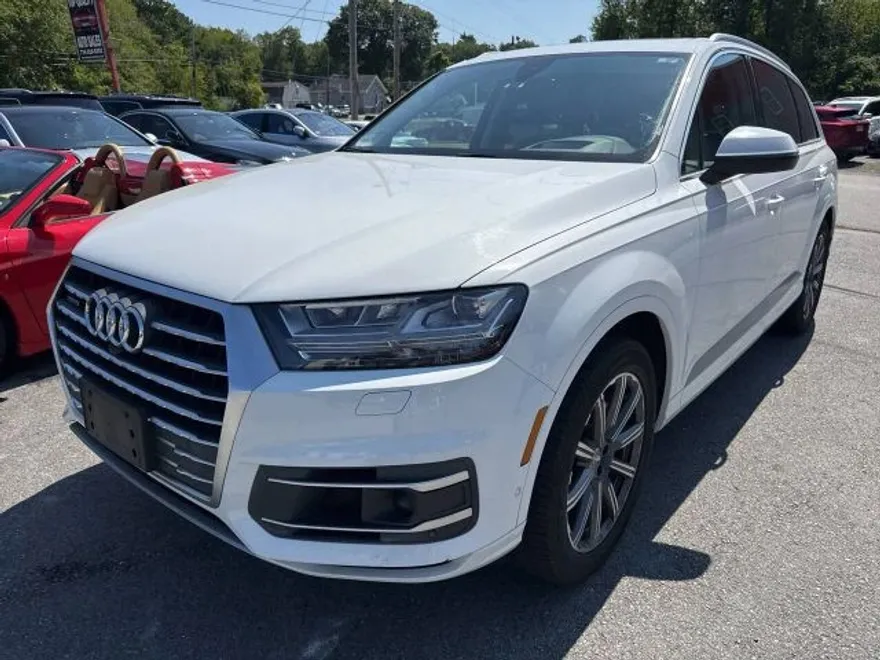 2019 Audi Q7 55 Prestige photo 1