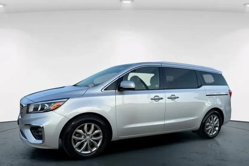 2020 Kia Sedona SX photo 1