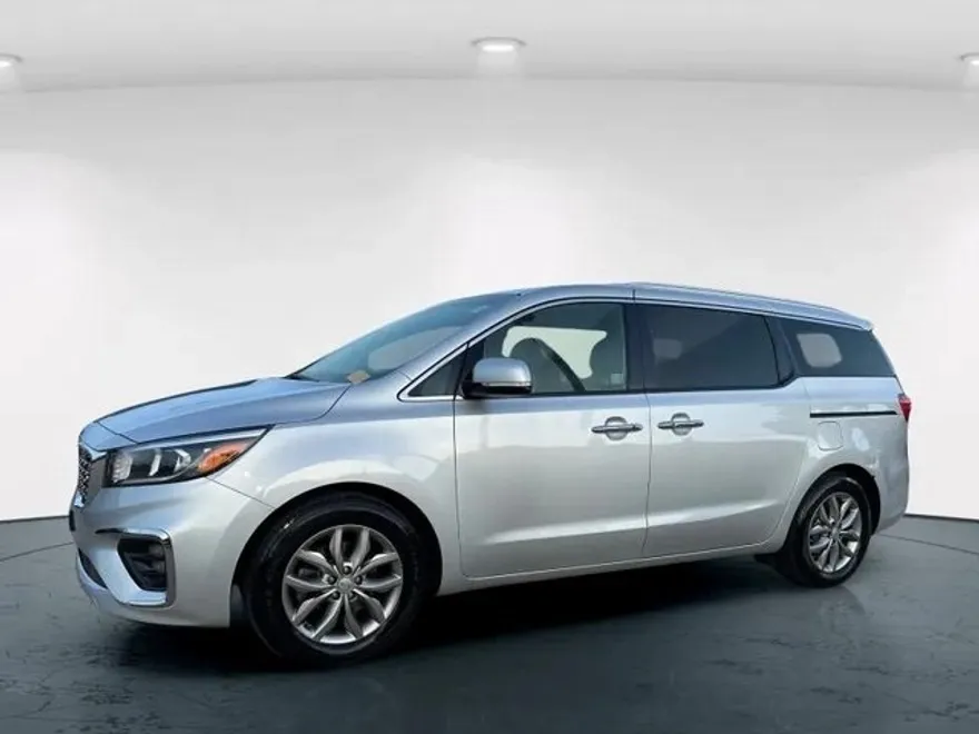 2020 Kia Sedona SX photo 1