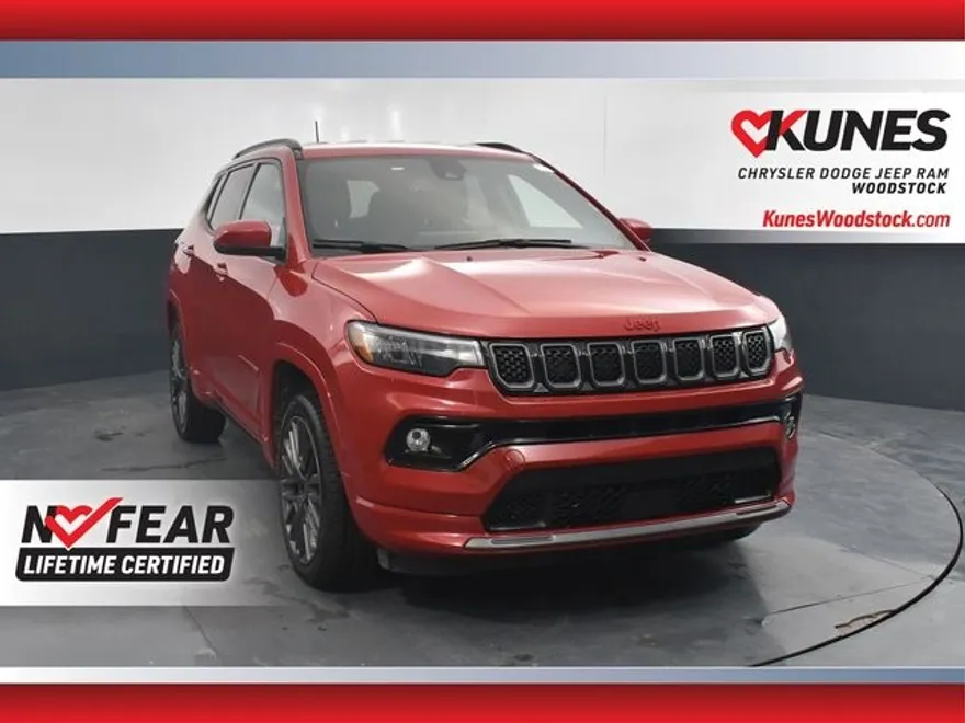 2023 Jeep Compass Limited photo 1