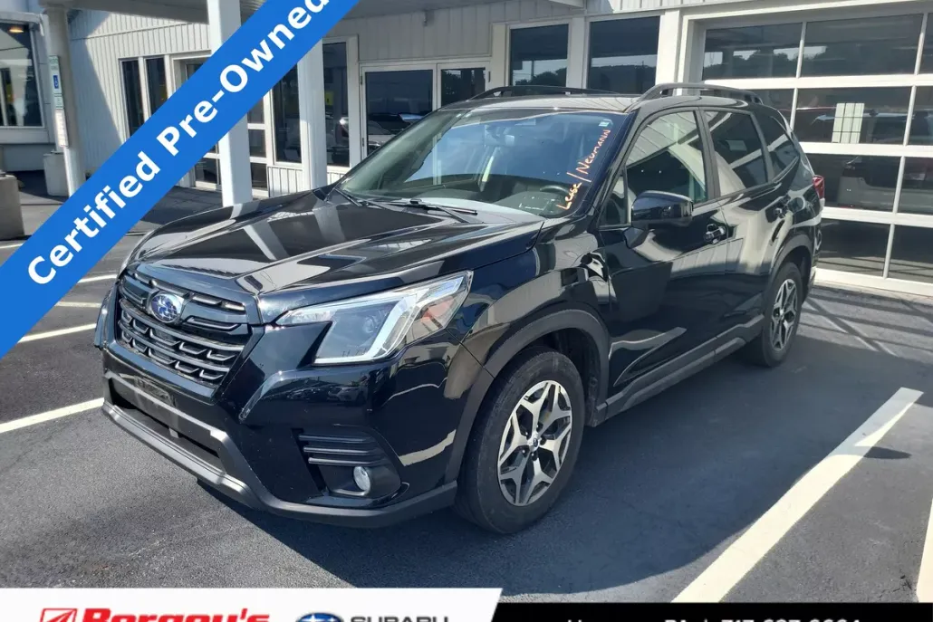2022 Subaru Forester Premium photo 1