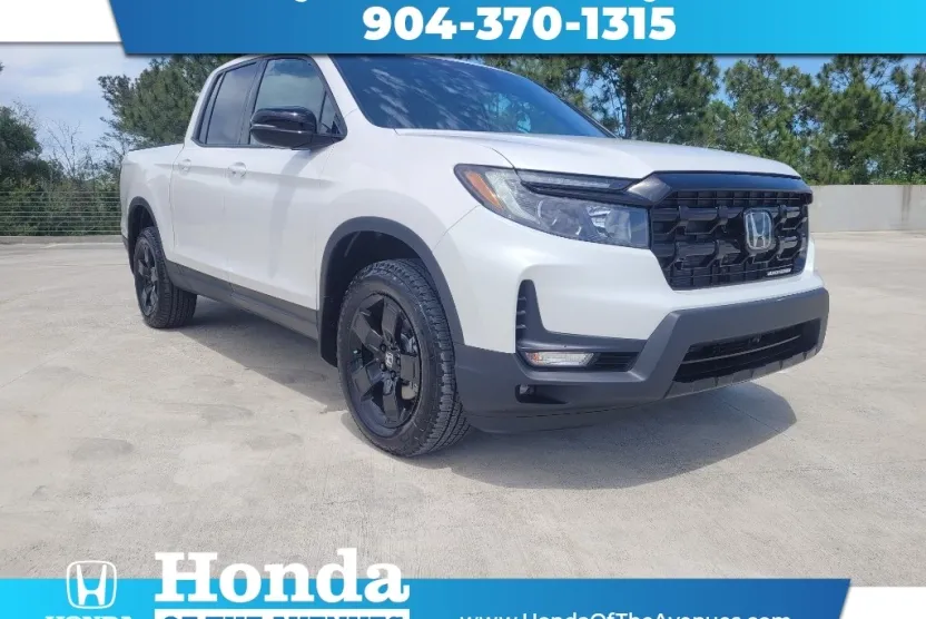 2025 Honda Ridgeline Black Edition photo 1