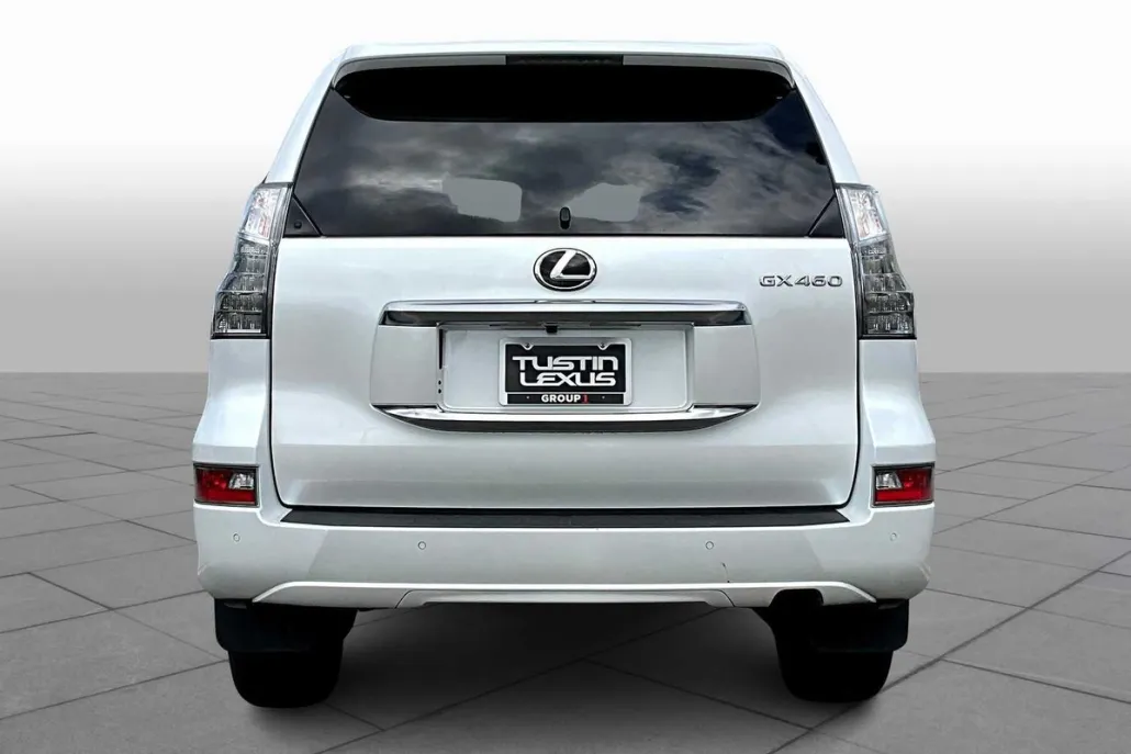 2023 Lexus GX 460 Premium photo 1