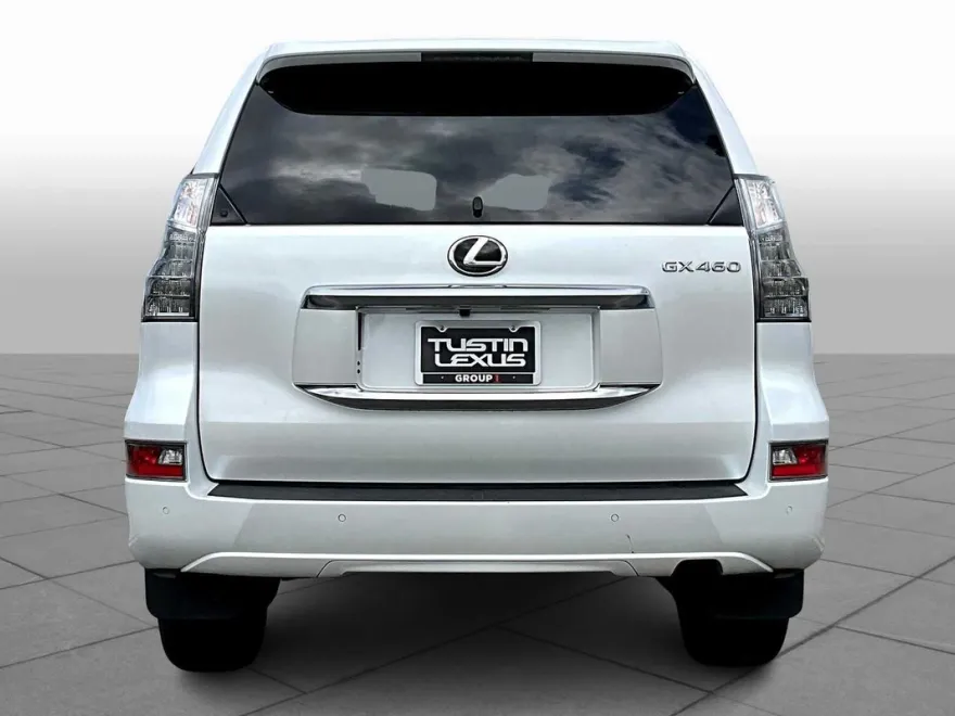 2023 Lexus GX 460 Premium photo 1