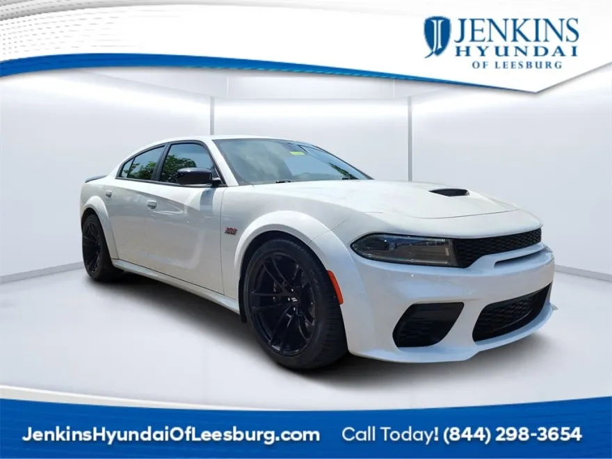 2023 Dodge Charger R/T Scat Pack Widebody photo 1