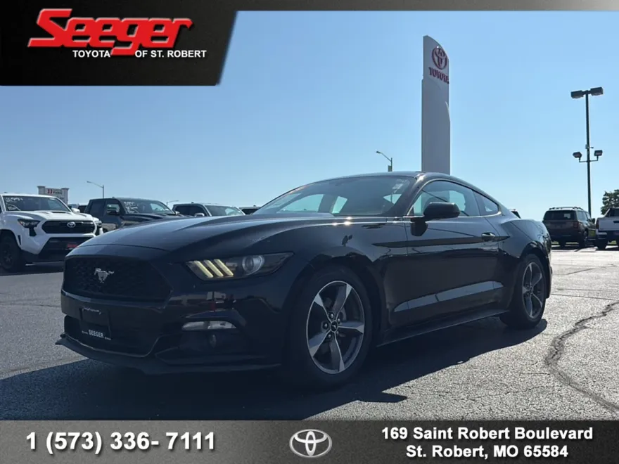 2016 Ford Mustang V6 photo 1