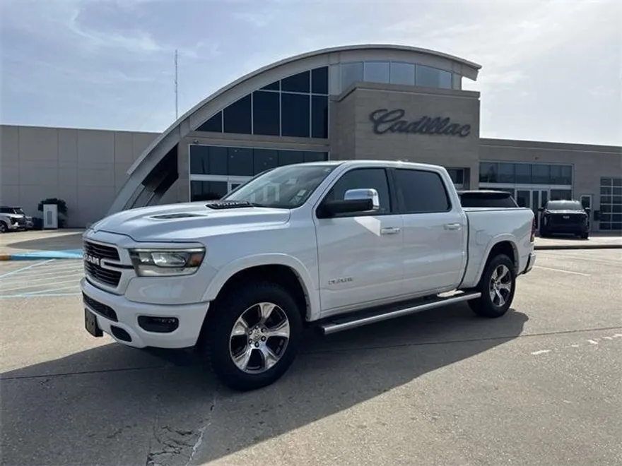 2019 Ram 1500 Laramie photo 1