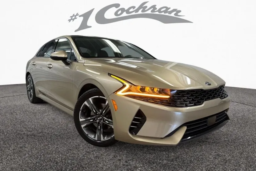2021 Kia K5 EX photo 1