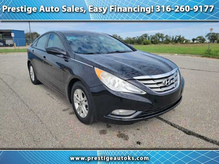 2013 Hyundai Sonata GLS photo 1