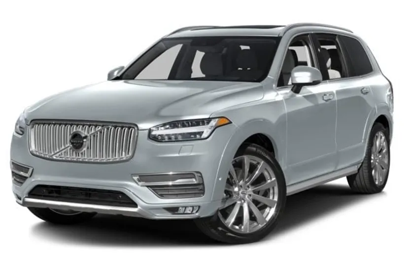 2016 Volvo XC90 Momentum photo 1
