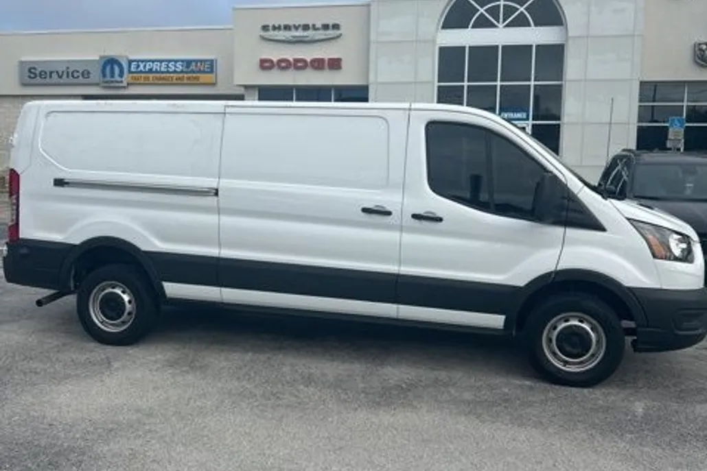 2024 Ford Transit photo 1