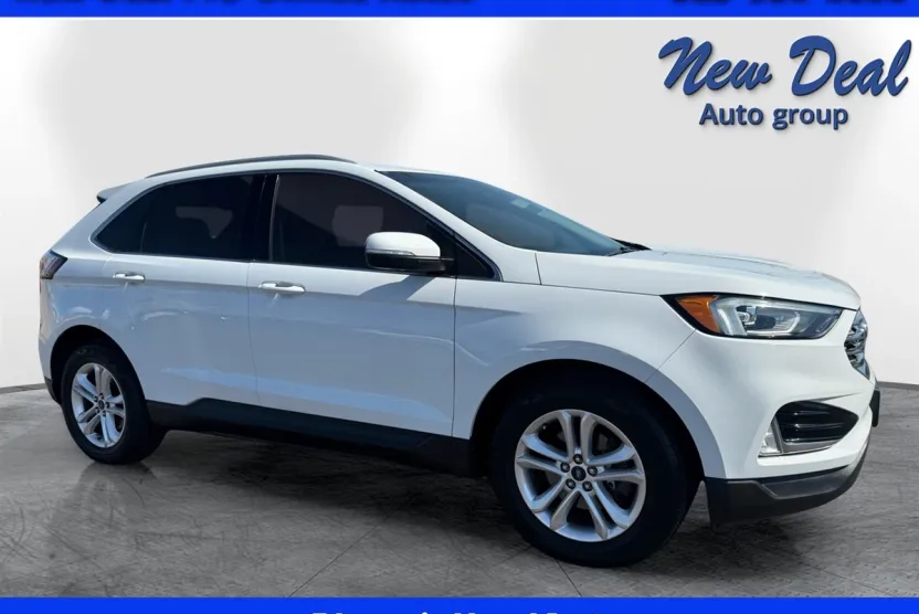 2019 Ford Edge SEL photo 1