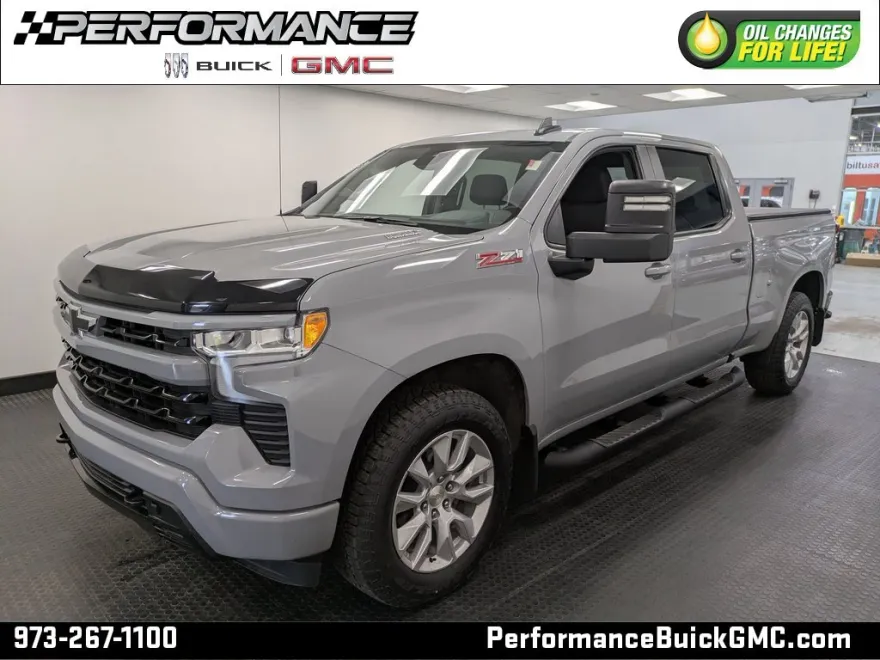 2024 Chevrolet Silverado 1500 RST photo 1