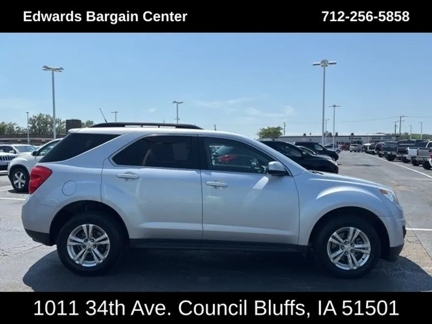 2012 Chevrolet Equinox LT photo 1