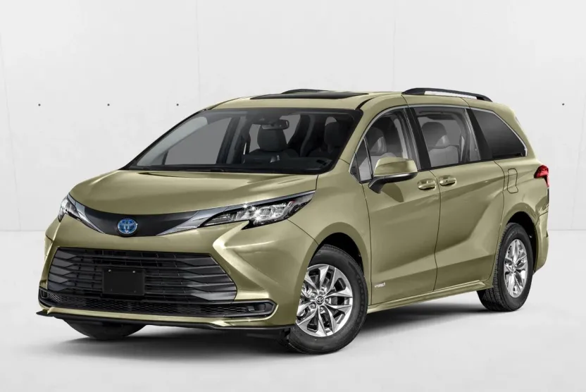 2022 Toyota Sienna LE photo 1
