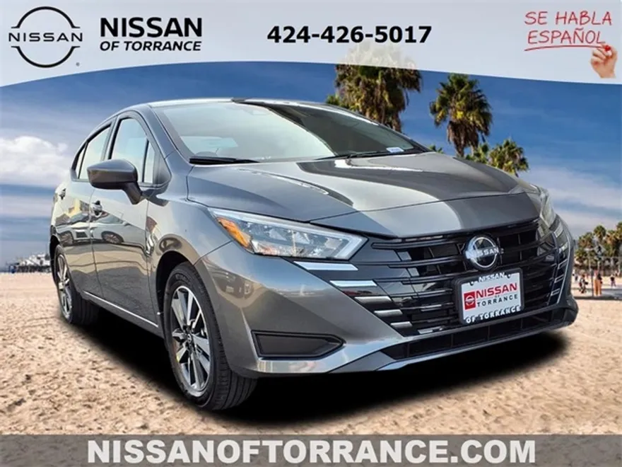 2025 Nissan Versa SV photo 1
