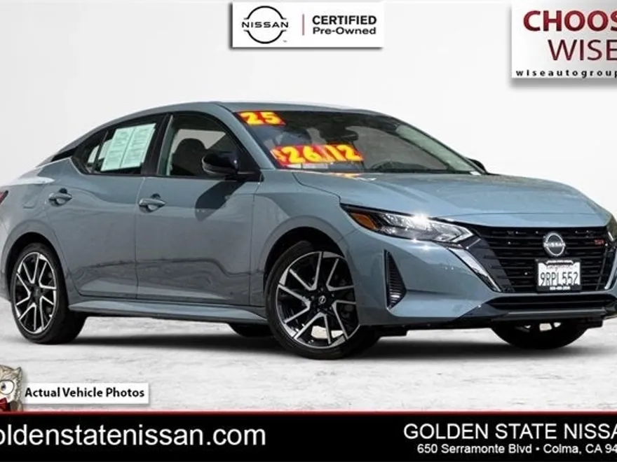 2025 Nissan Sentra SR photo 1