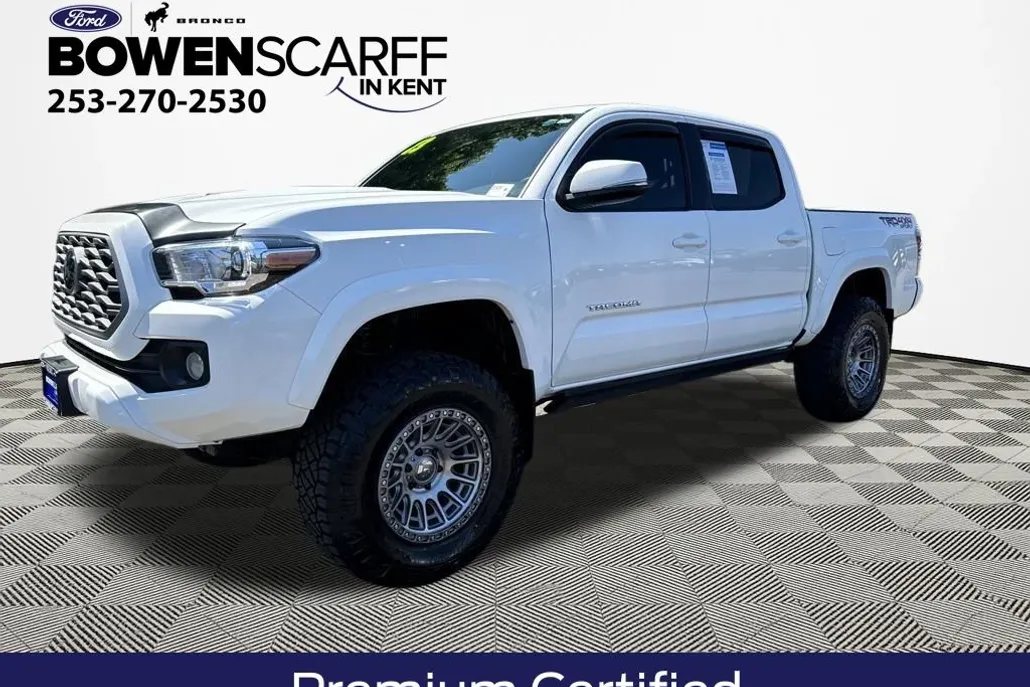 2023 Toyota Tacoma TRD Sport photo 1