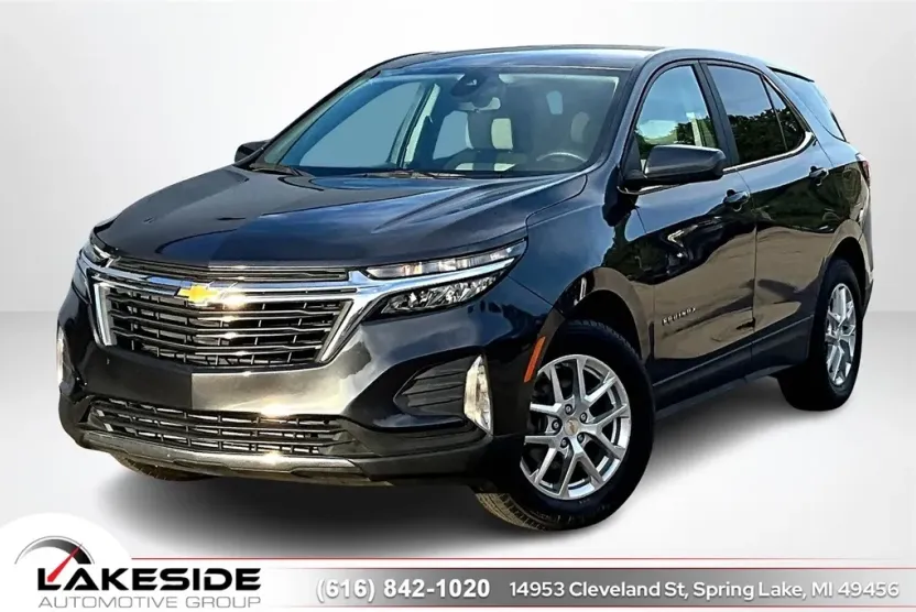 2022 Chevrolet Equinox LT photo 1