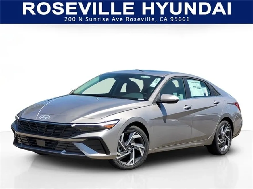 2025 Hyundai Elantra SEL Convenience photo 1