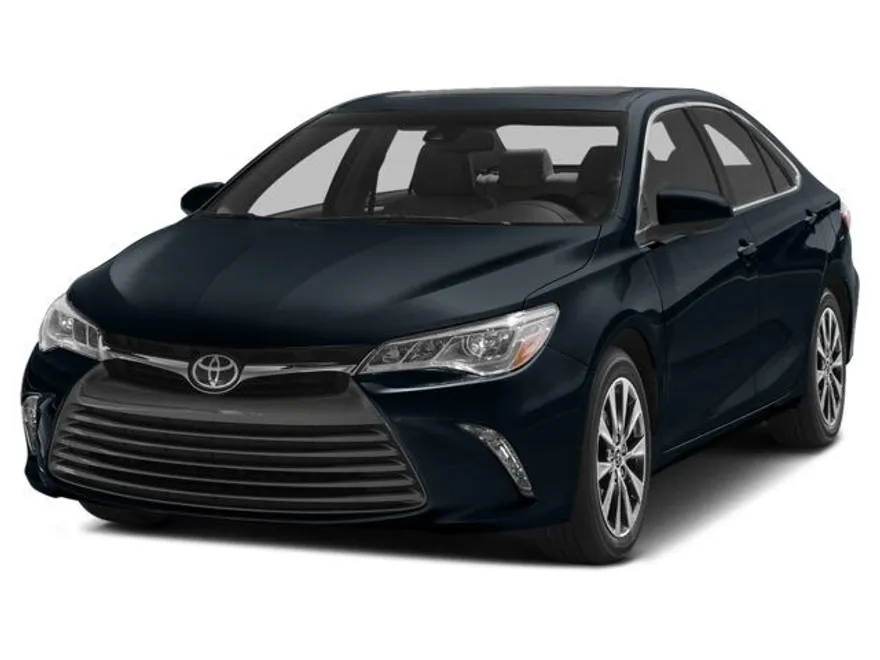 2015 Toyota Camry XLE photo 1