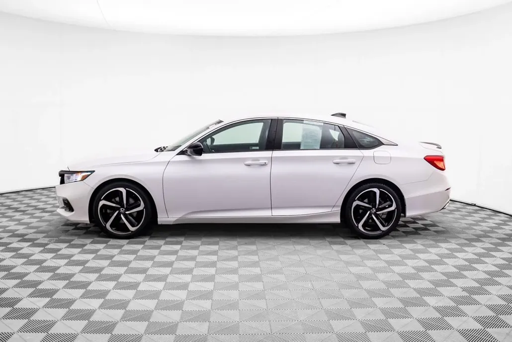 2022 Honda Accord Sport photo 1