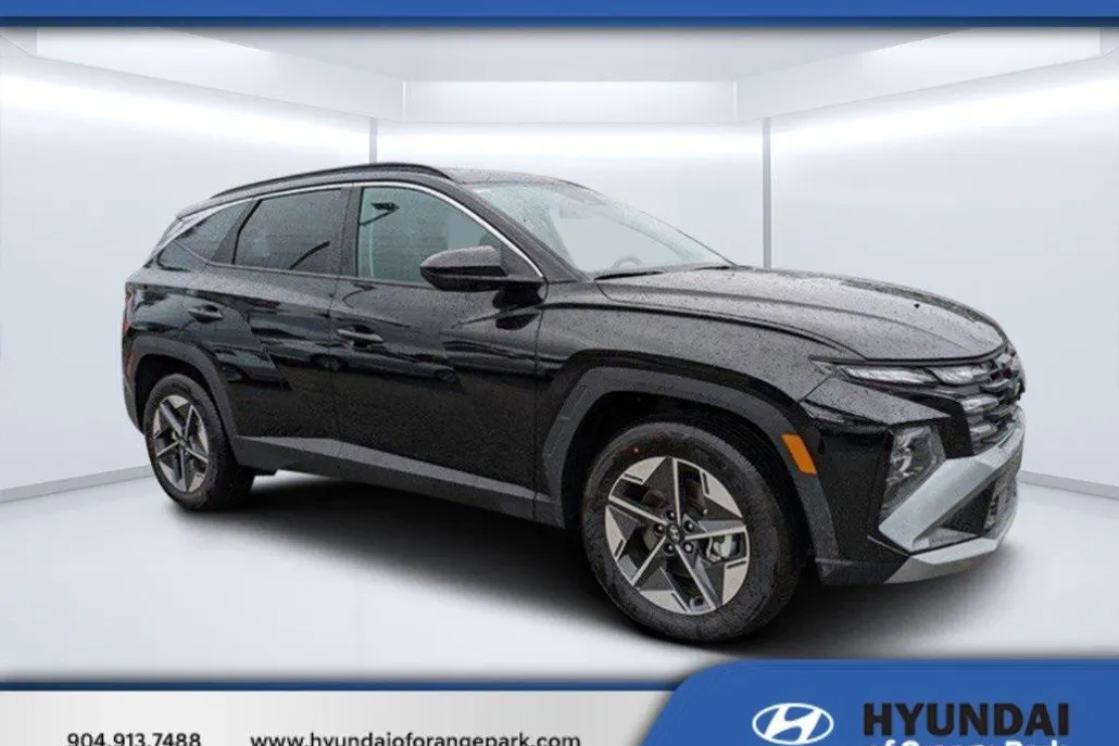 2025 Hyundai Tucson SEL photo 1