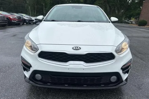 2021 Kia Forte FE photo 2