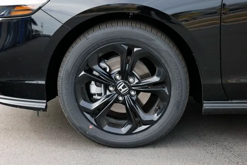 2025 Honda Accord SE photo 1