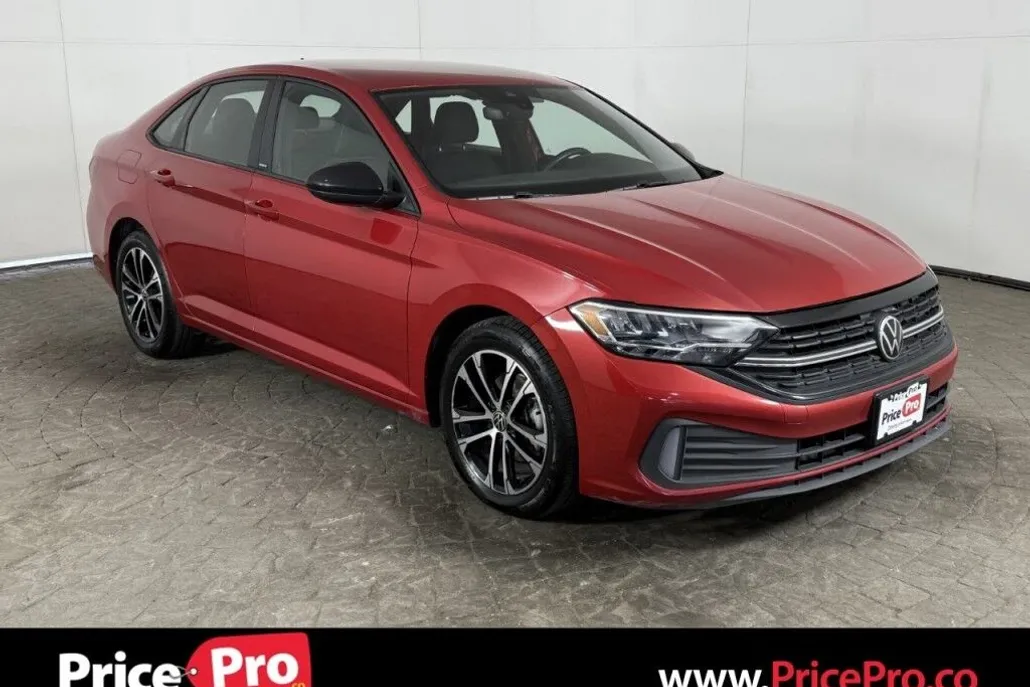 2024 Volkswagen Jetta Sport photo 1