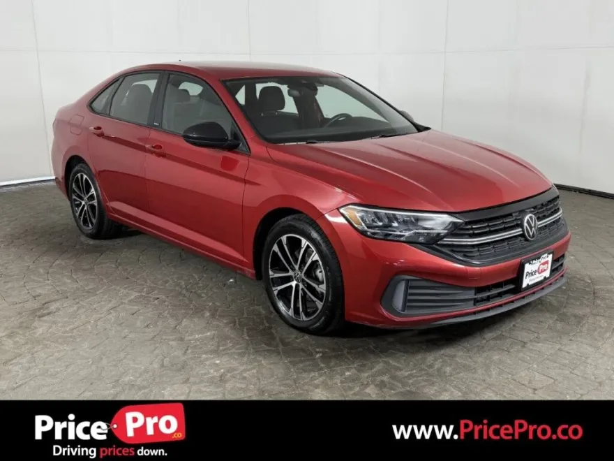 2024 Volkswagen Jetta Sport photo 1