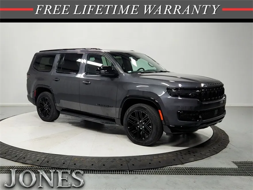 2025 Jeep Wagoneer Series II Carbide photo 1