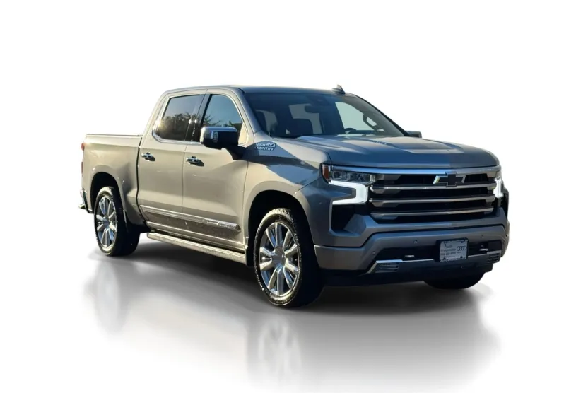 2023 Chevrolet Silverado 1500 High Country photo 1