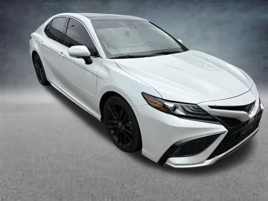 2022 Toyota Camry XSE photo 1