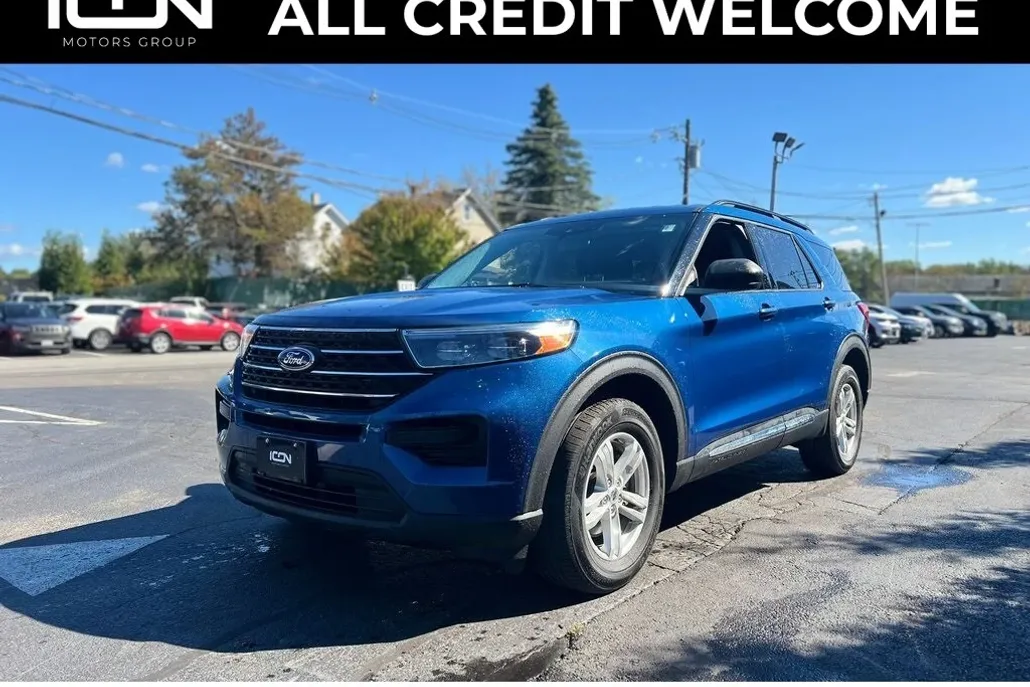 2022 Ford Explorer XLT photo 1
