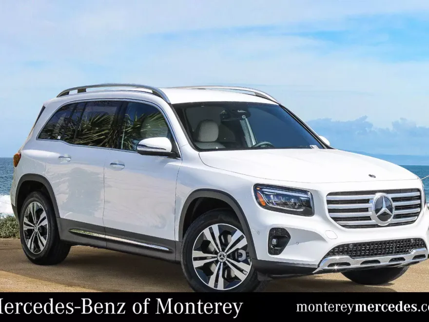 2025 Mercedes Benz GLB 250 4MATIC photo 1