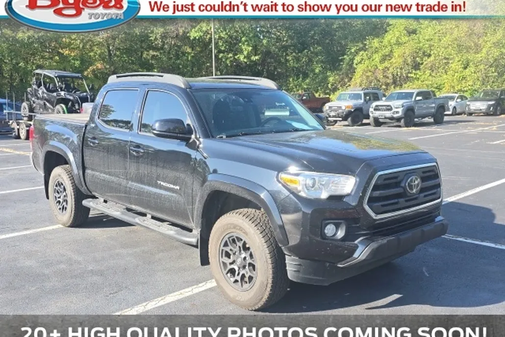 2019 Toyota Tacoma SR5 photo 1