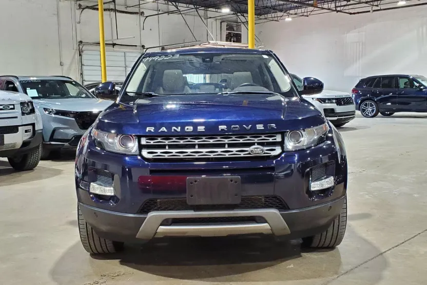 2014 Land Rover Range Rover Evoque Pure Plus photo 1