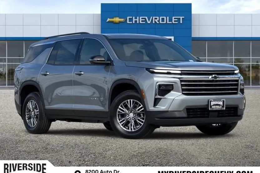 2026 Chevrolet Traverse photo 1