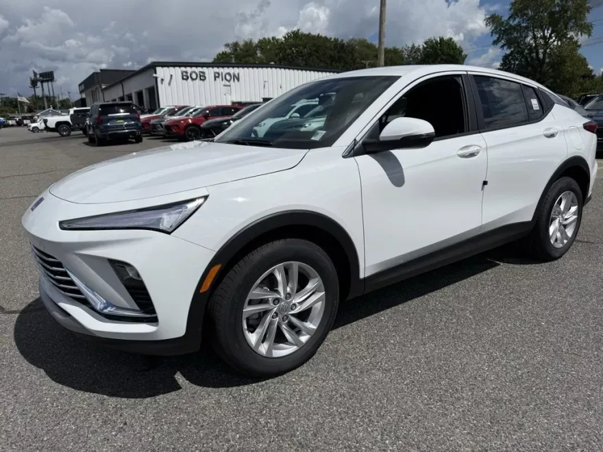 2026 Buick Envista Preferred photo 1