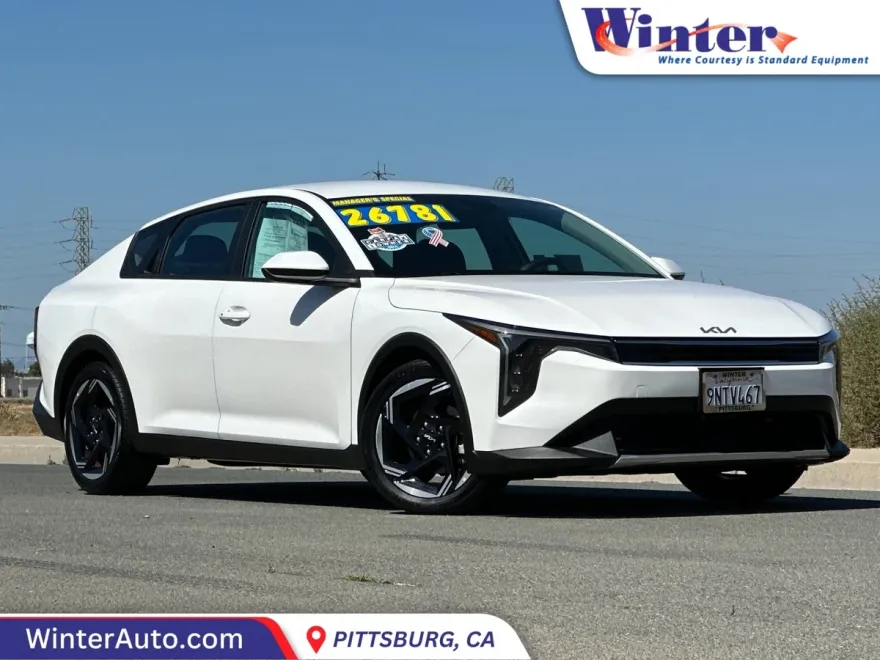 2025 Kia K4 EX photo 1