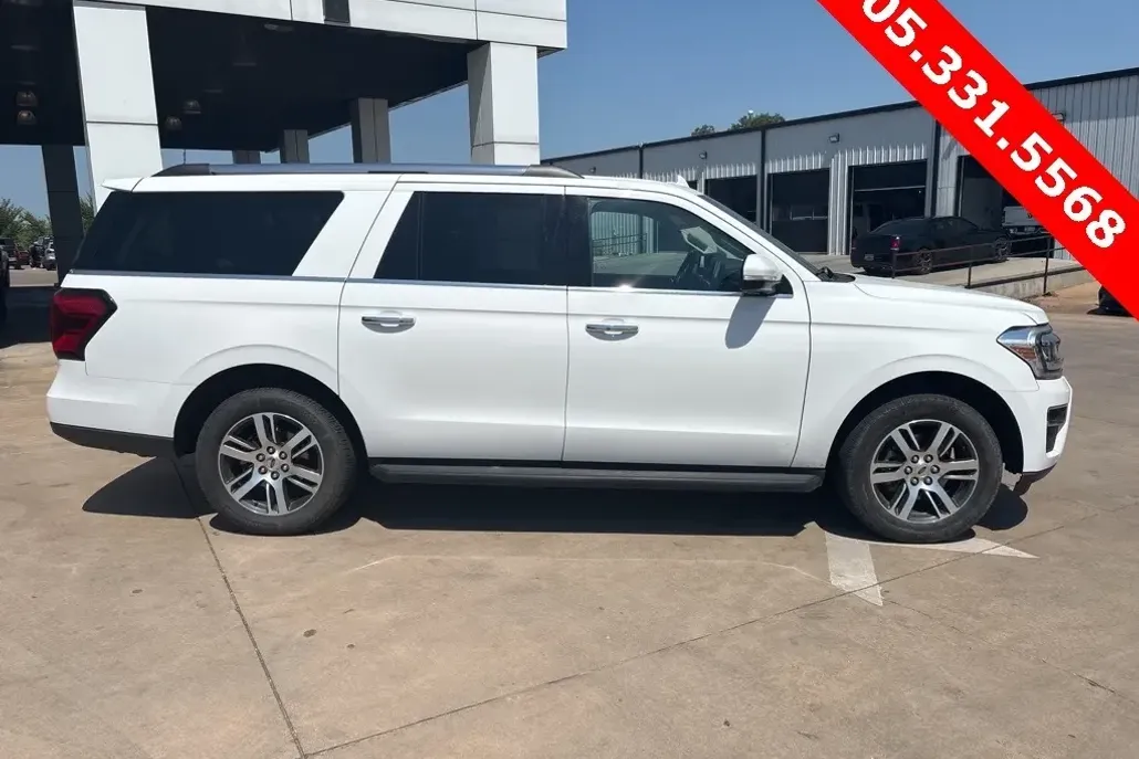 2024 Ford Expedition MAX Limited photo 1
