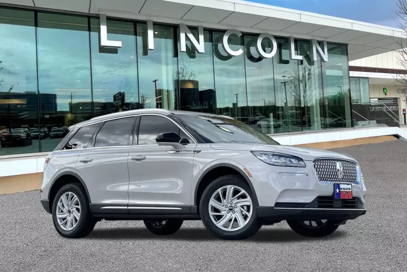 2021 Lincoln Corsair Standard photo 1