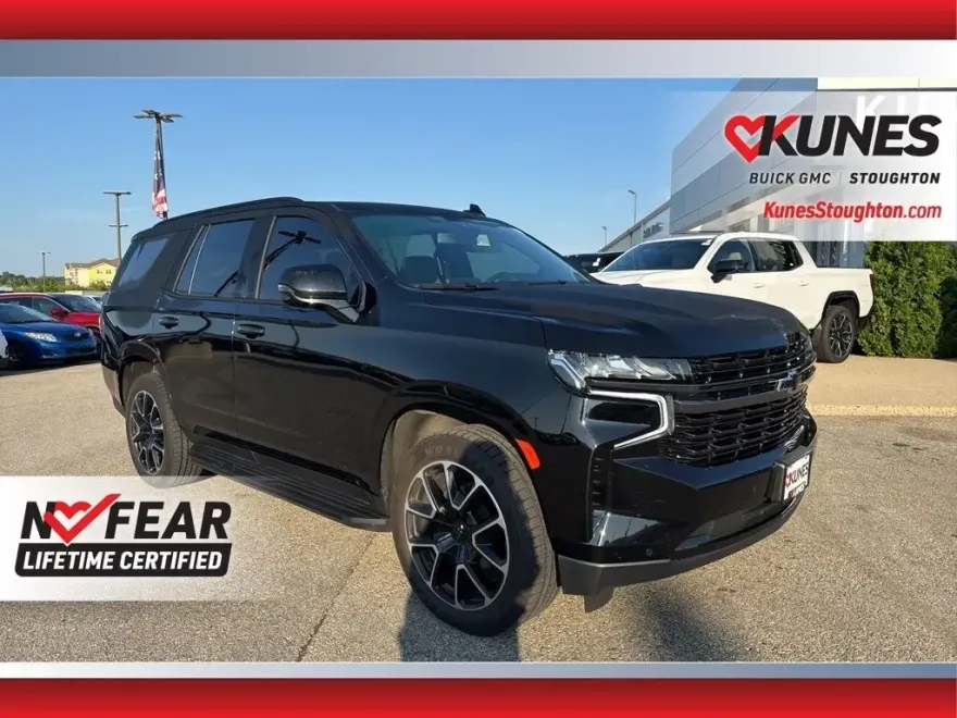 2022 Chevrolet Tahoe RST photo 1