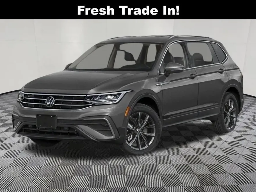 2022 Volkswagen Tiguan SE photo 1
