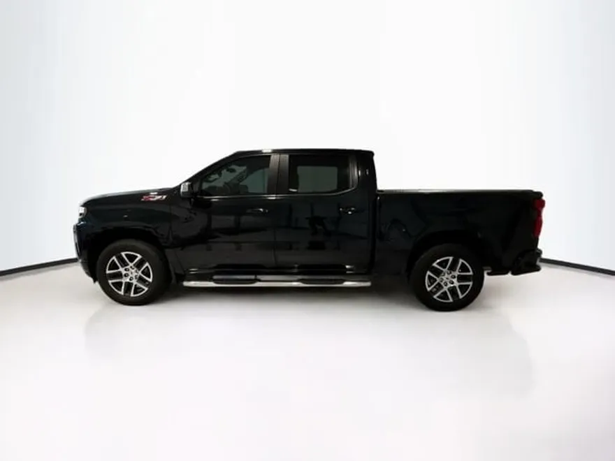 2021 Chevrolet Silverado 1500 RST photo 1