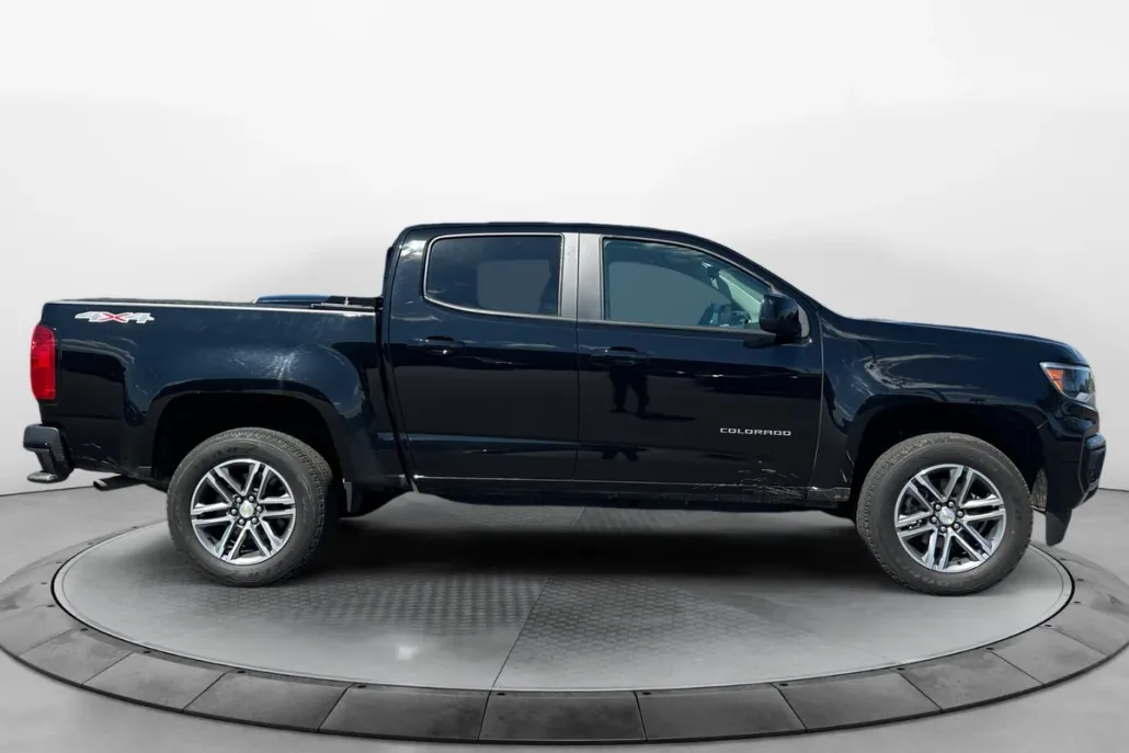 2022 Chevrolet Colorado Work Truck photo 1